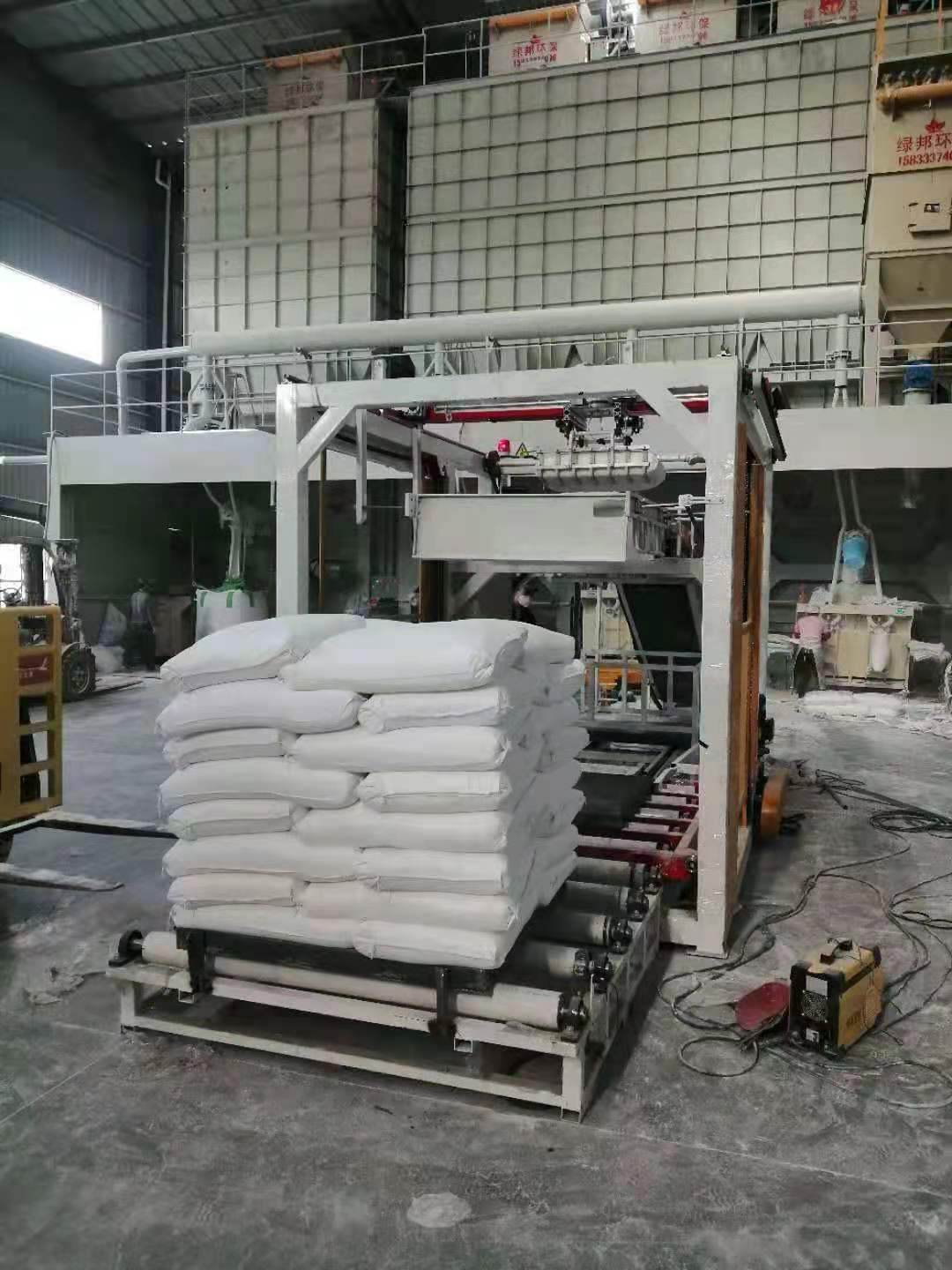 成都市码垛机械手高位码垛机 - 方案